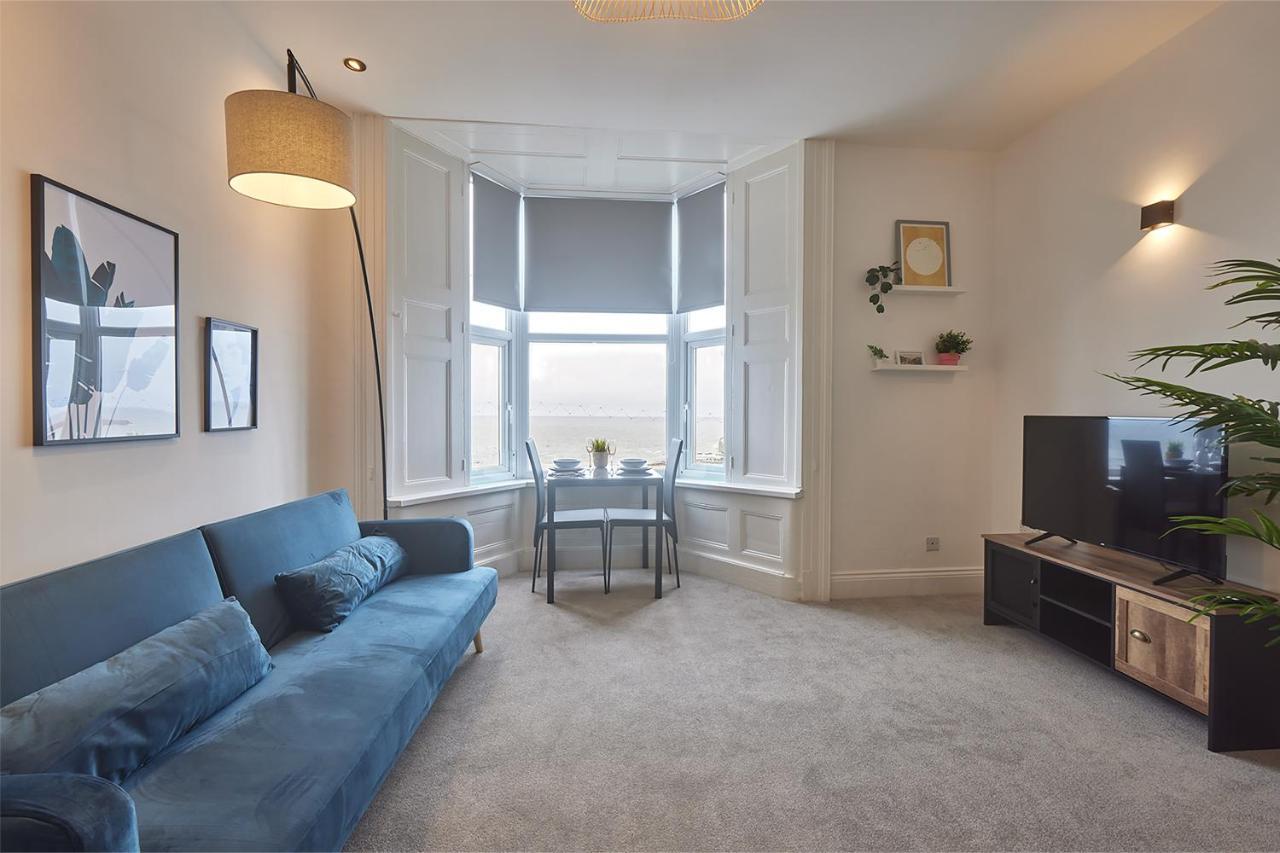 5 Roker Terrace - Seaview Apartments ซันเดอร์แลนด์ ภายนอก รูปภาพ