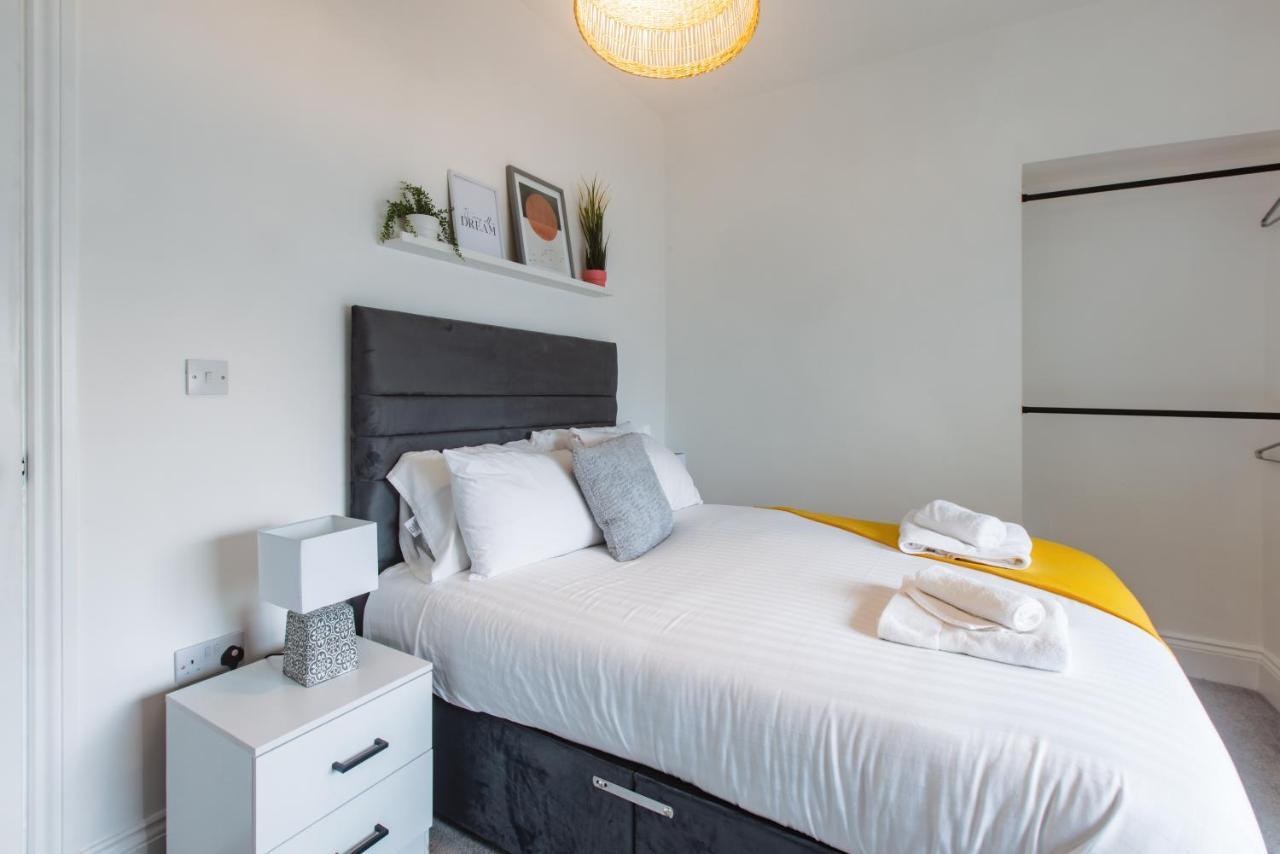 5 Roker Terrace - Seaview Apartments ซันเดอร์แลนด์ ภายนอก รูปภาพ